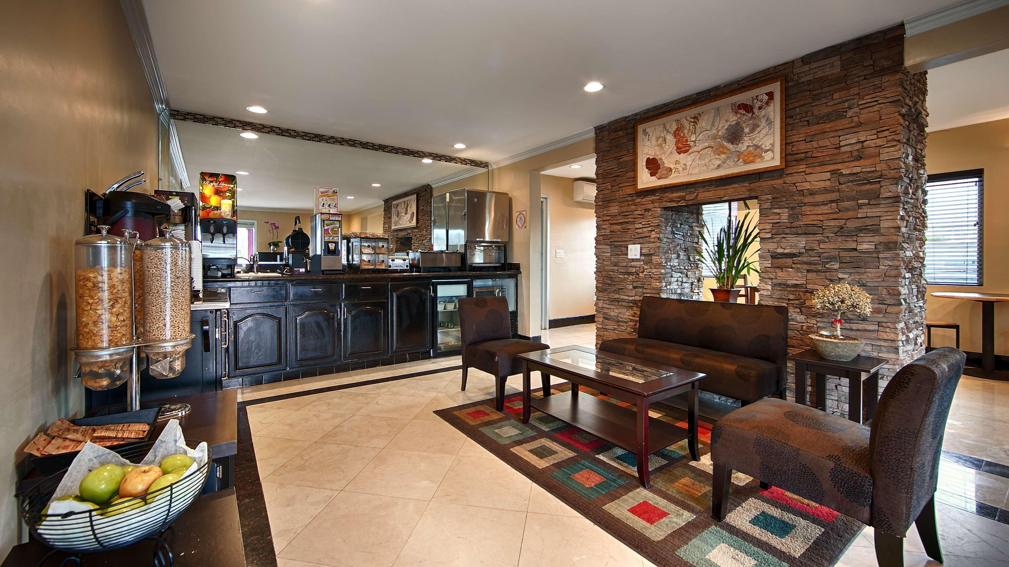 Best Western Westminster Inn Extérieur photo