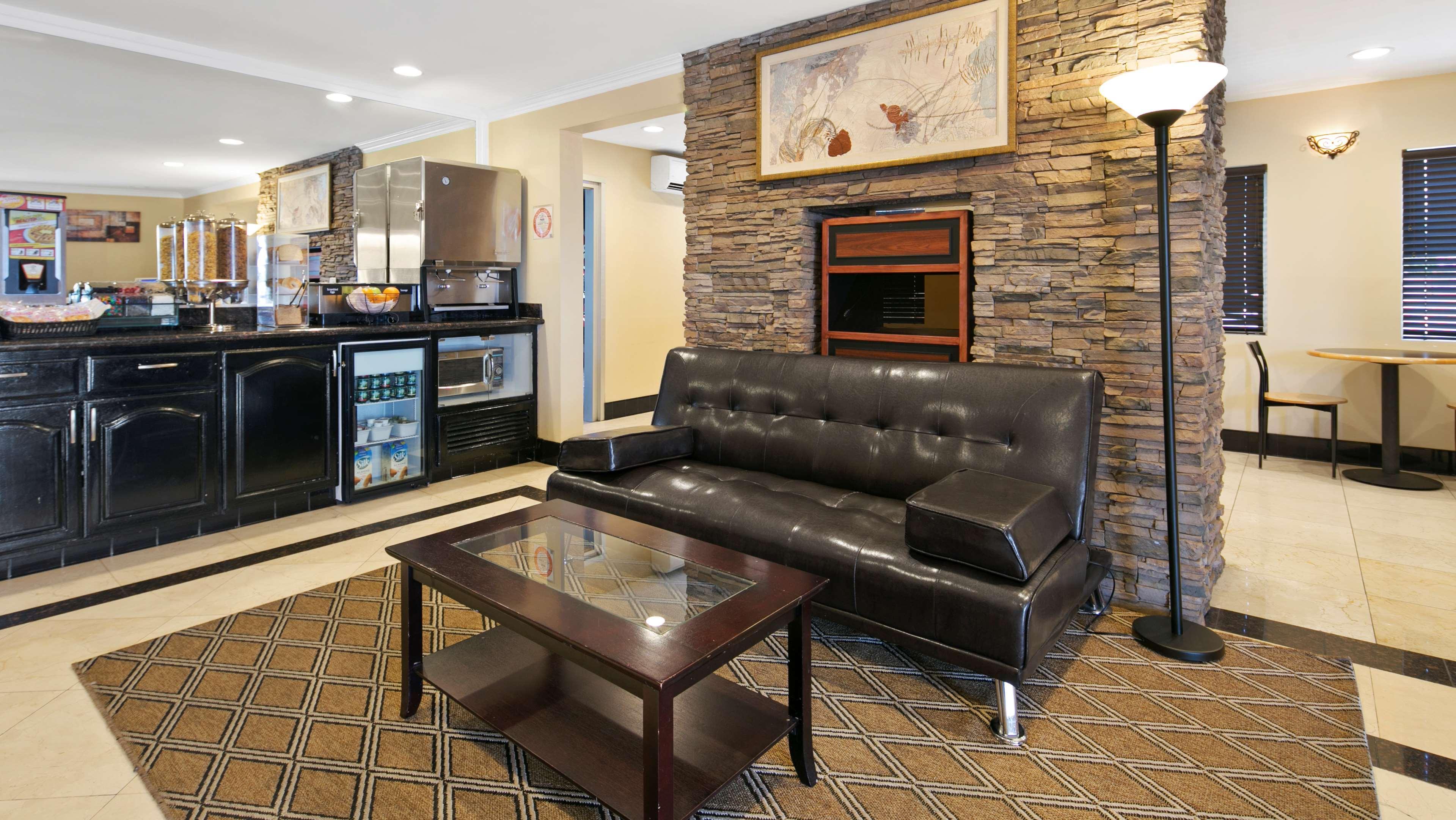 Best Western Westminster Inn Extérieur photo
